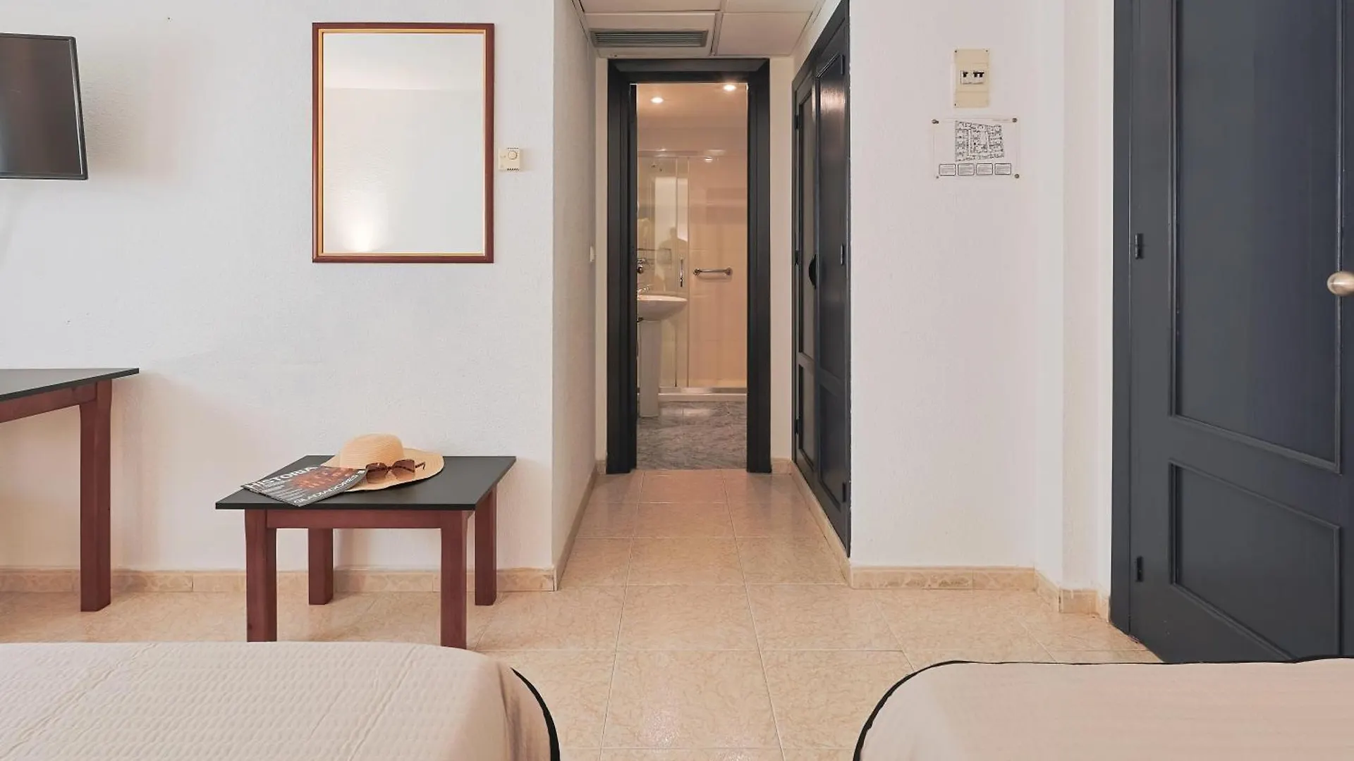 Hotel Olas De Almunecar